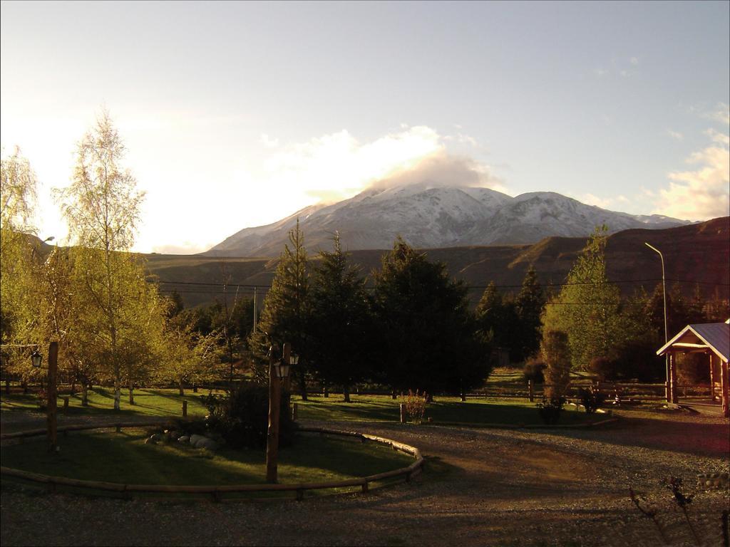 Complejo La Cautiva Villa Esquel Exterior photo
