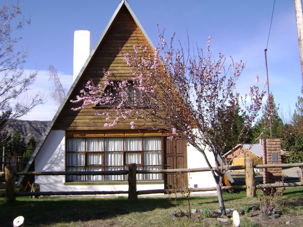 Complejo La Cautiva Villa Esquel Exterior photo